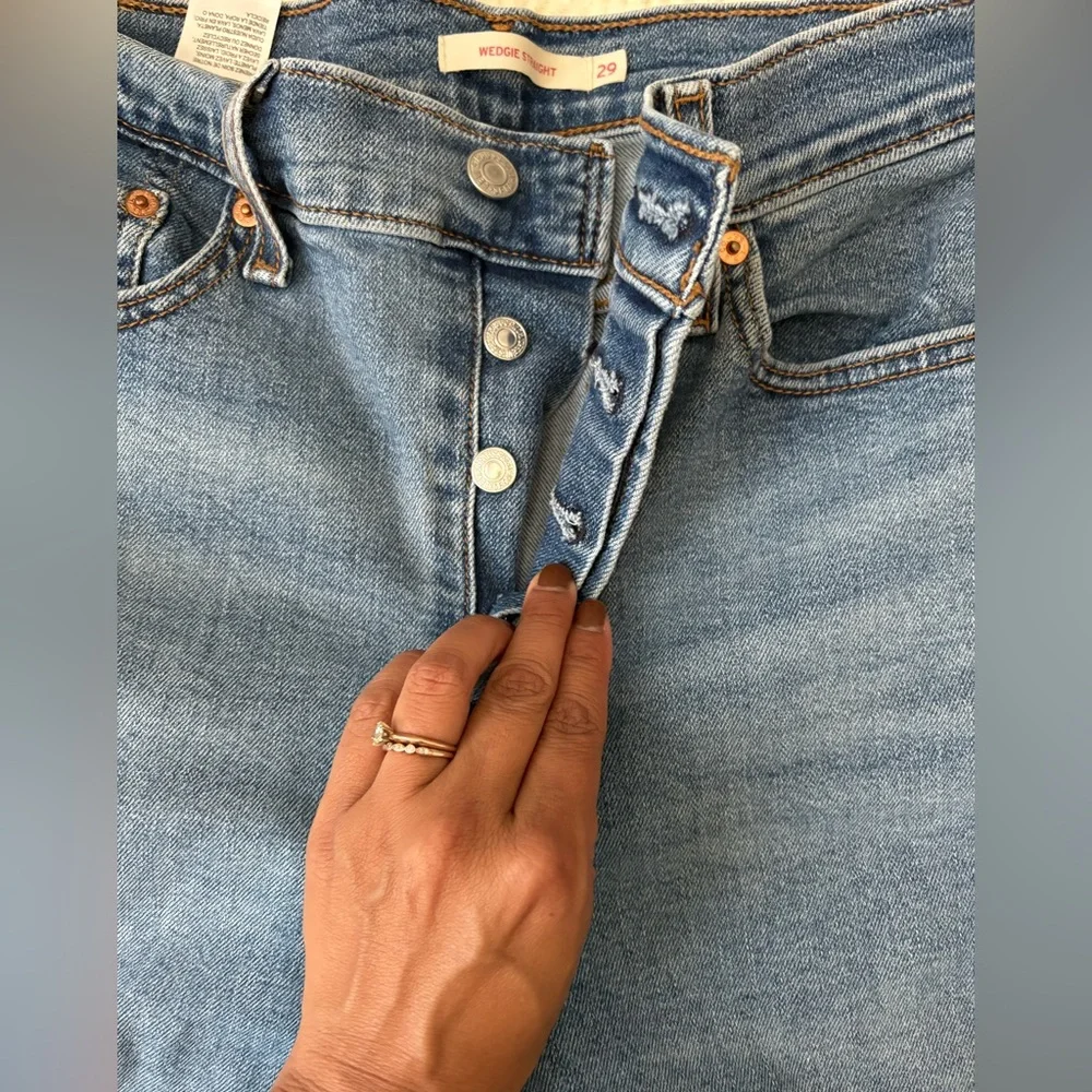 Levi's Light Blue Wedgie Straight Jeans - Picture 3 of 5